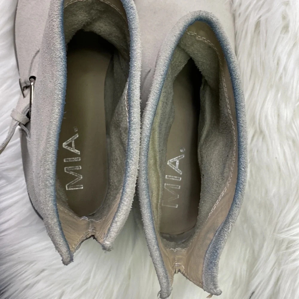 MIA ankles boot Size 8.5M